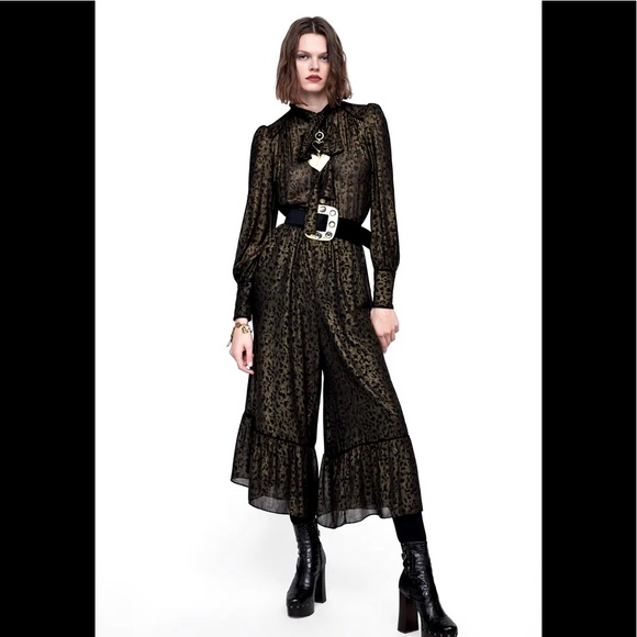 Zara Leopard Print Jumpsuit Ruffled Hem Bow Golden - Picture 1 of 8